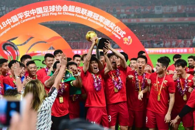 罗马诺解析利物浦与巴尔科拉转会无碍个人条款